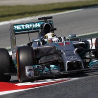 Kanādas GP otrajā treniņā ātrākie 'Mercedes' piloti