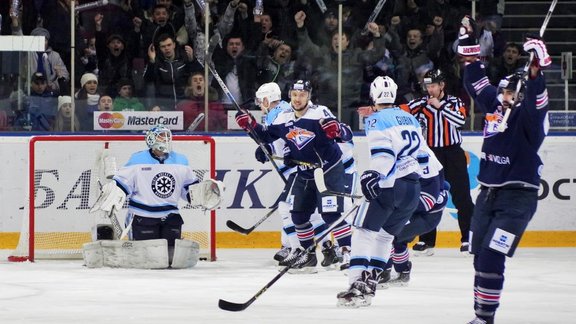 Kontinental Hockey League. Metallurg Magnitogorsk vs. Sibir