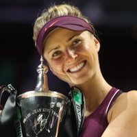 Украинка Свитолина впервые выиграла итоговый турнир WTA, у Федерера — 99-й титул