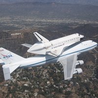 Jumbo Jet Брэнсона станет летающим космодромом
