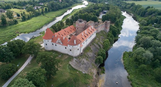 Bauskas pils atjaunotajā tornī skanēs 17. gadsimta mūzika