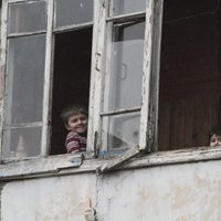 Ukraina: Krievijā un okupētajās teritorijās ir vismaz 70 paramilitārās nometnes ukraiņu bērnu pārmācīšanai