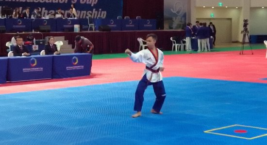 No mazpilsētas līdz goda pjedestālam Dienvidkorejā: taekvondo sportista Kārļa veiksmes stāsts