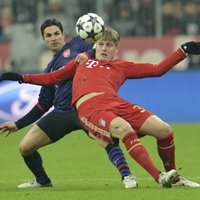 'Bayern' dramatiskā cīņā nodrošina vietu Čempionu līgas ceturtdaļfinālā