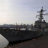 ASV nosūtīs divus karakuģus uz Melno jūru