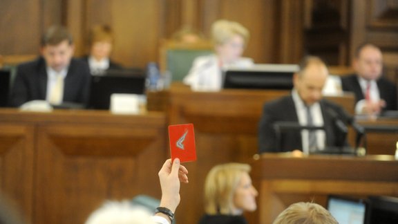 Saeima lemj par 2015.gada budžetu - 25