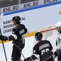 'Rīga' hokejisti MHL spēlē pretinieku vārtos iemet astoņas ripas