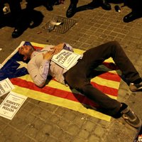 Суд Испании отменил декларацию о независимости Каталонии