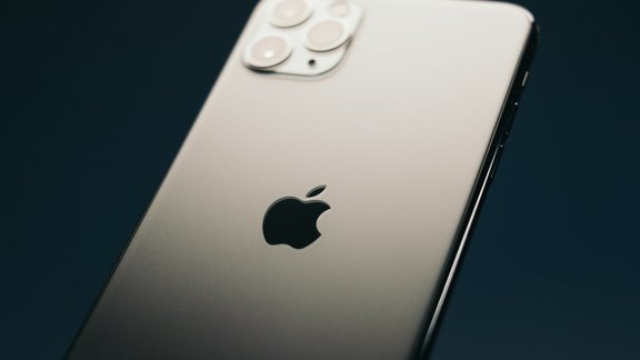 Latvijā uzsāk iPhone 11 tirdzniecību - 34