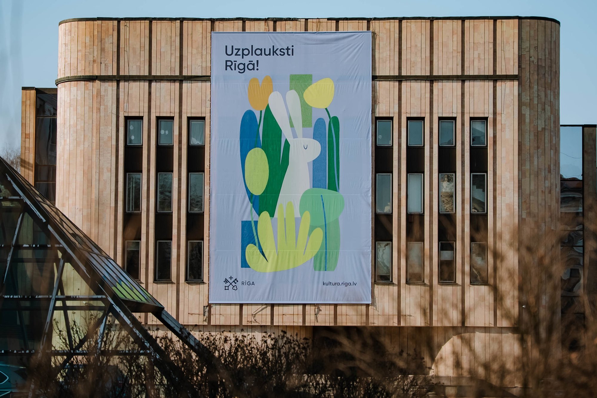 Koncerti, šūpošanās un krāsainas olas. Ko Lieldienu laikā darīt Rīgā