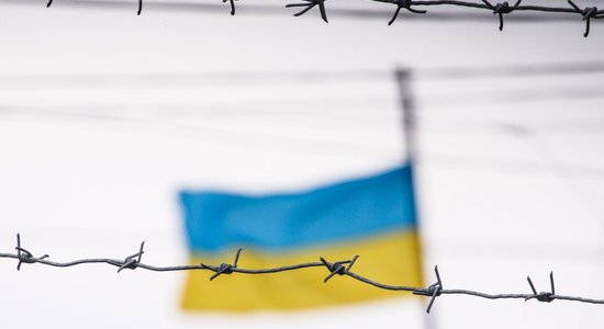 Запрет на въезд россиян на Украину. Как на него отреагировали в Москве