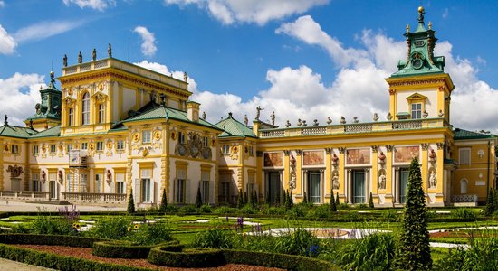 В Варшаве весь ноябрь можно будет бесплатно посещать королевские резиденции