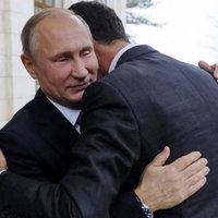 Foto: Putins Sočos silti uzņem al Asadu