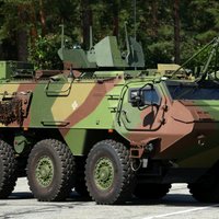 Latvija šogad piegādās Ukrainai "Patria" 6x6 bruņutransportierus