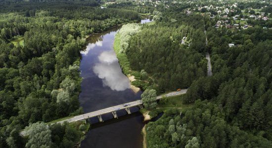 Мост через Гаую около Рамниеки закрывается до осени следующего года