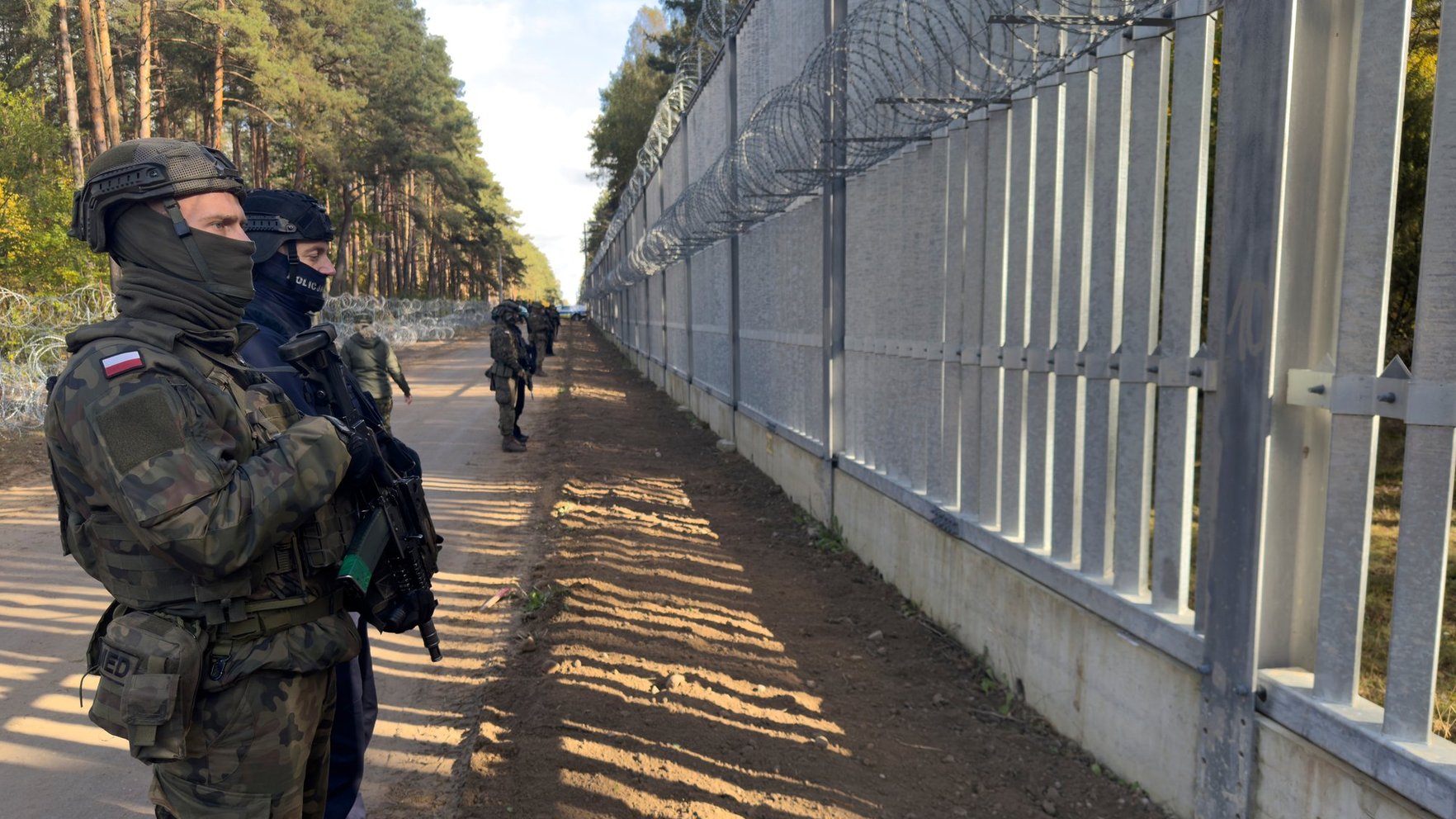 Nelegāla ES robežas šķērsošana sarukusi par 40%, bet spiediens no Baltkrievijas aug