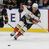 Anaheimas 'Ducks' uzbrucējs Koljano – ceturtais izturīgākais spēlētājs NHL vēsturē