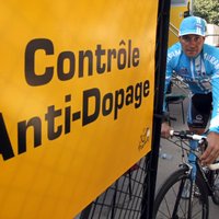 Šokējošie dopinga atklājumi velosportā turpinās - atzīstas arī slavenais vācietis Cābels
