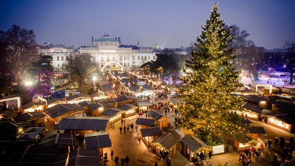 Vīne Austrija Ziemassvētku tirdziņš 