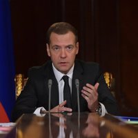 Медведев пообещал решить проблему энергоснабжения Крыма в кратчайшие сроки