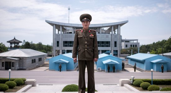 Dienvidkoreja pierobežā atsāk propagandas pārraidīšanu, izmantojot skaļruņus