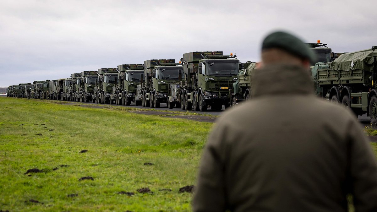 Нидерланды не могут давать Киеву прямую военную помощь