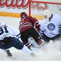 Video: Bičevskis, Sestito un Sedlāčeks iekļūst KHL nedēļas spilgtāko momentu topos