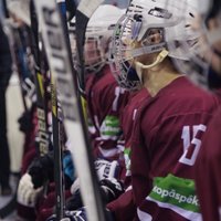 Latvijas hokejistes pēc zaudējuma atstāj PČ pirmo divīziju