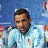 Horvātijas izlases kapteinis Srna pēc tēva nāves atstājis EURO 2016
