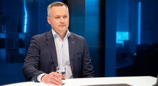 'Formāla atrakstīšanās Eiropas Komisijai' – VEA vadītājs aicina labot enerģētikas un klimata plānu