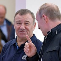 Putina draugs Rotenbergs, apejot sankcijas, esot ieguldījis miljardu īpašumos Vācijā