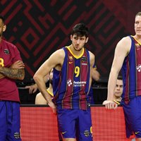 Šmits bez punktiem 'Barcelona' zaudējumā Spānijas čempionāta pusfināla spēlē