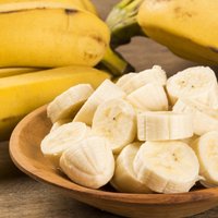Zaļi vai gatavi, dzelteni vai sarkani – skaidrojam, kuri banāni ir veselīgāki