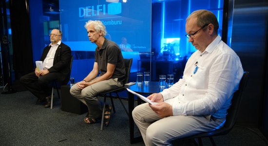 'Delfi TV ar Jāni Domburu' diskusija 'Vakcinācija pret Covid-19: kā veicināt, kam pieprasīt?'