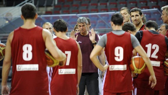 Latvijas basketbola izlases treniņš - 9