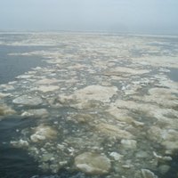 В Рижском заливе столкнулись ледокол и теплоход Lettland