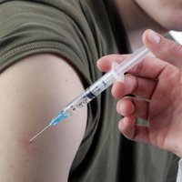 Tuvojoties gripas sezonai, aicina vakcinēties