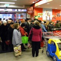 ФОТО, ВИДЕО: На Саркандаугаве открылся новый торговый центр Draudzība