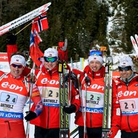Расторгуев сделал Латвию временным лидером, а победила в эстафете Норвегия