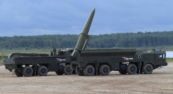 Krievijas raķešu ražotājs turpina saņemt materiālus no Eiropas un ASV, ziņo medijs