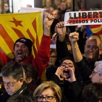 Hronoloģija: Katalāņu neatkarības centieni – apspiešana, autonomija, referendums un apcietinātie