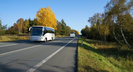 "Liepājas autobusu parkam" regulāri nākas atcelt autobusu reisus; uzņēmums skaidro iemeslus