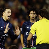 Ibrahimovičs UEFA diskvalifikācijas dēļ izlaidīs nākamās 'Paris St. Germain' spēles