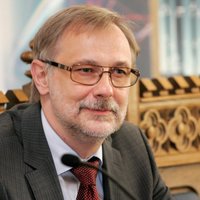 Latvijas Universitātes rektors Mārcis Auziņš pērn atbrīvojies no parādsaistībām