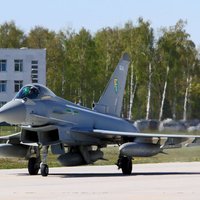 Вдоль латвийской водной границы пролетел военный самолет РФ