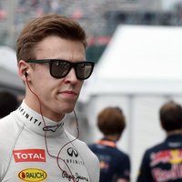 Российский гонщик Квят спустя один сезон возвращается в "Формулу-1"