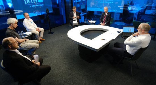 'Delfi TV ar Jāni Domburu' diskusija 'Vakcinācija pret Covid-19: kā veicināt, kam pieprasīt? Pilns ieraksts