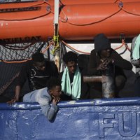 Nīderlande atsakās uzņemt 47 Vidusjūrā 'izglābtos' nelegālos imigrantus
