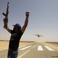 Islāmisti uzbrūk Lībijas lielākajai lidostai
