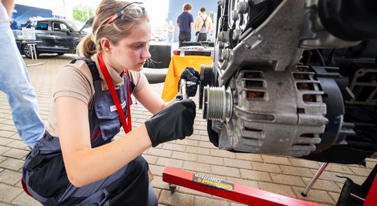 Sākas Latvijas labākā jaunā automehāniķa meklējumi